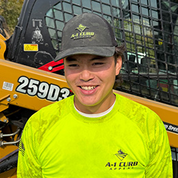 Shawn Staves Crew Member